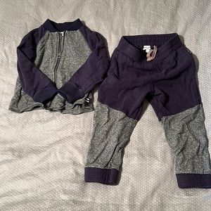 Splendid jogging suit set 18/24 months excellent used condition
